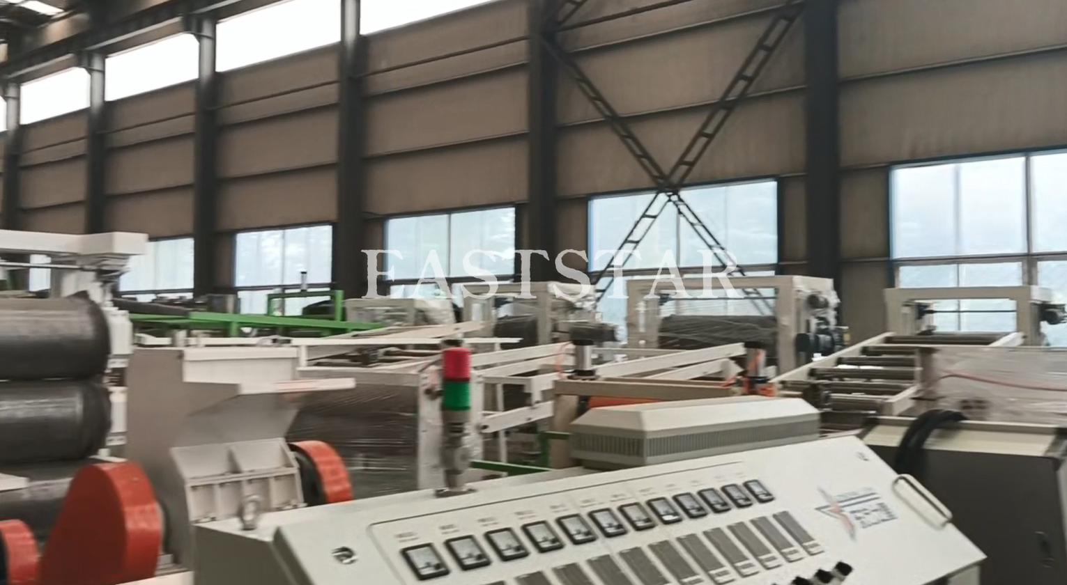 Візит закордонного клієнта для співпраці з екструзійною лінією листового АБС-пластику