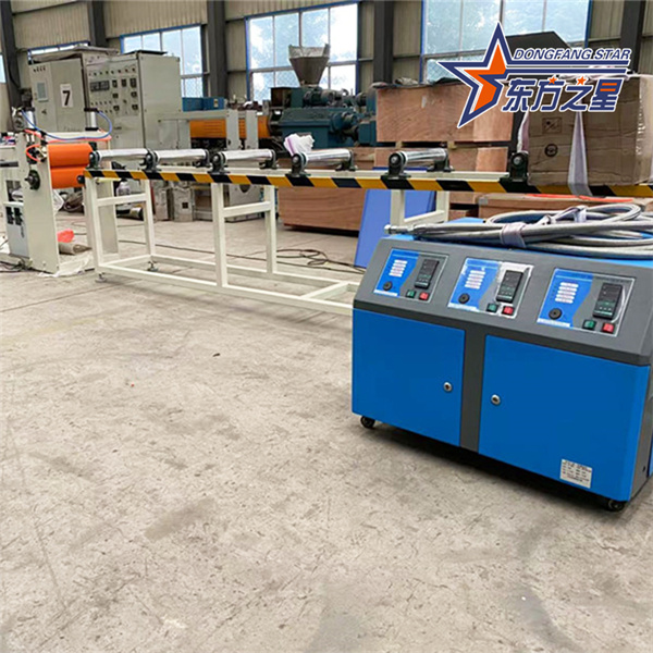 Машина для стрічкового перекриття компенсаційних швів TPE